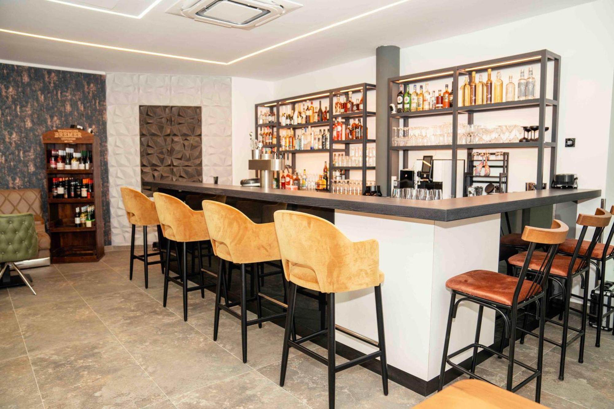 Central Hotel & Lounge Adult Only Γκόσλαρ Εξωτερικό φωτογραφία