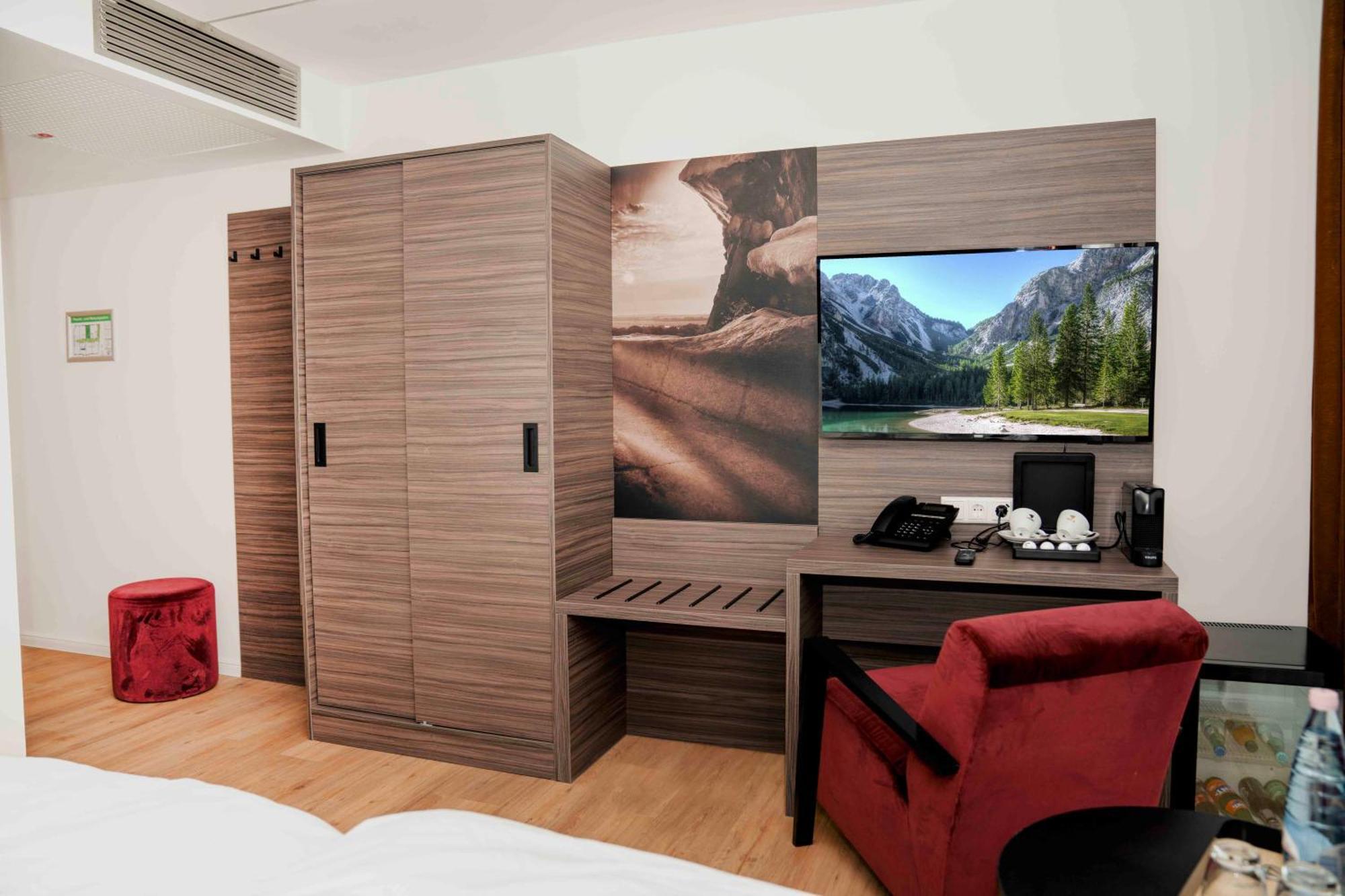 Central Hotel & Lounge Adult Only Γκόσλαρ Εξωτερικό φωτογραφία